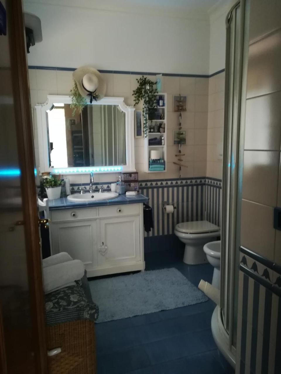 B&B Le Lanterne Casal Palocco Luaran gambar